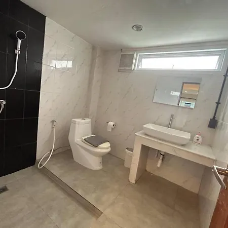 Monkey Toe Guesthouse-3